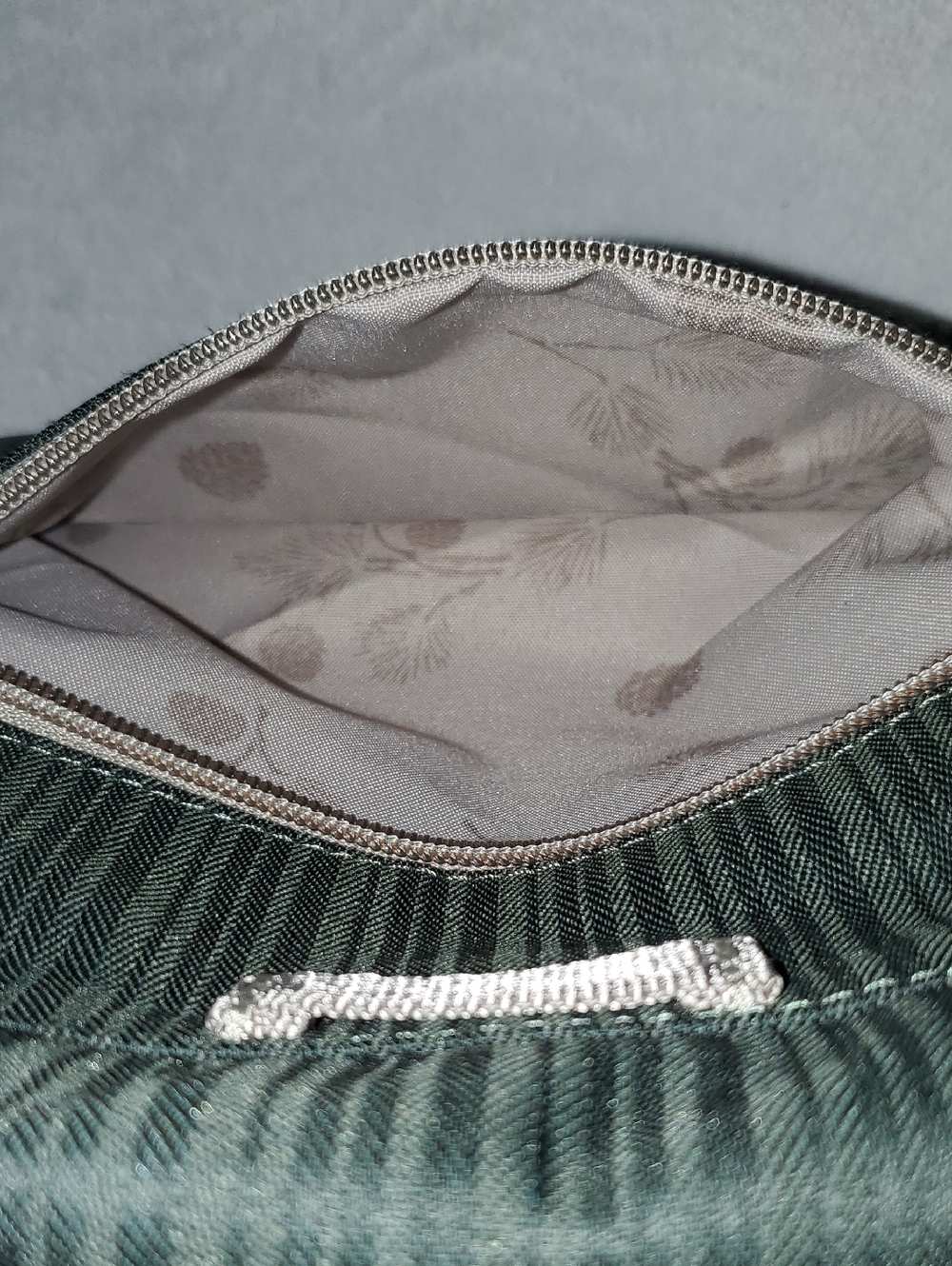 Haiku Bliss Saddle Bag - Picture 13 of 16